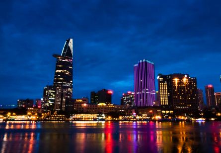 Bitexco-Financial-tower-saigon-ho-chi-minh-city-vietnam-3